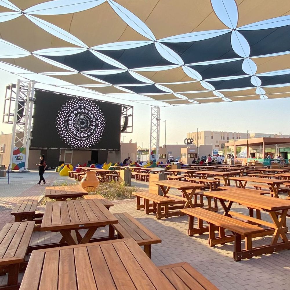 900 Park - Retail Outlets